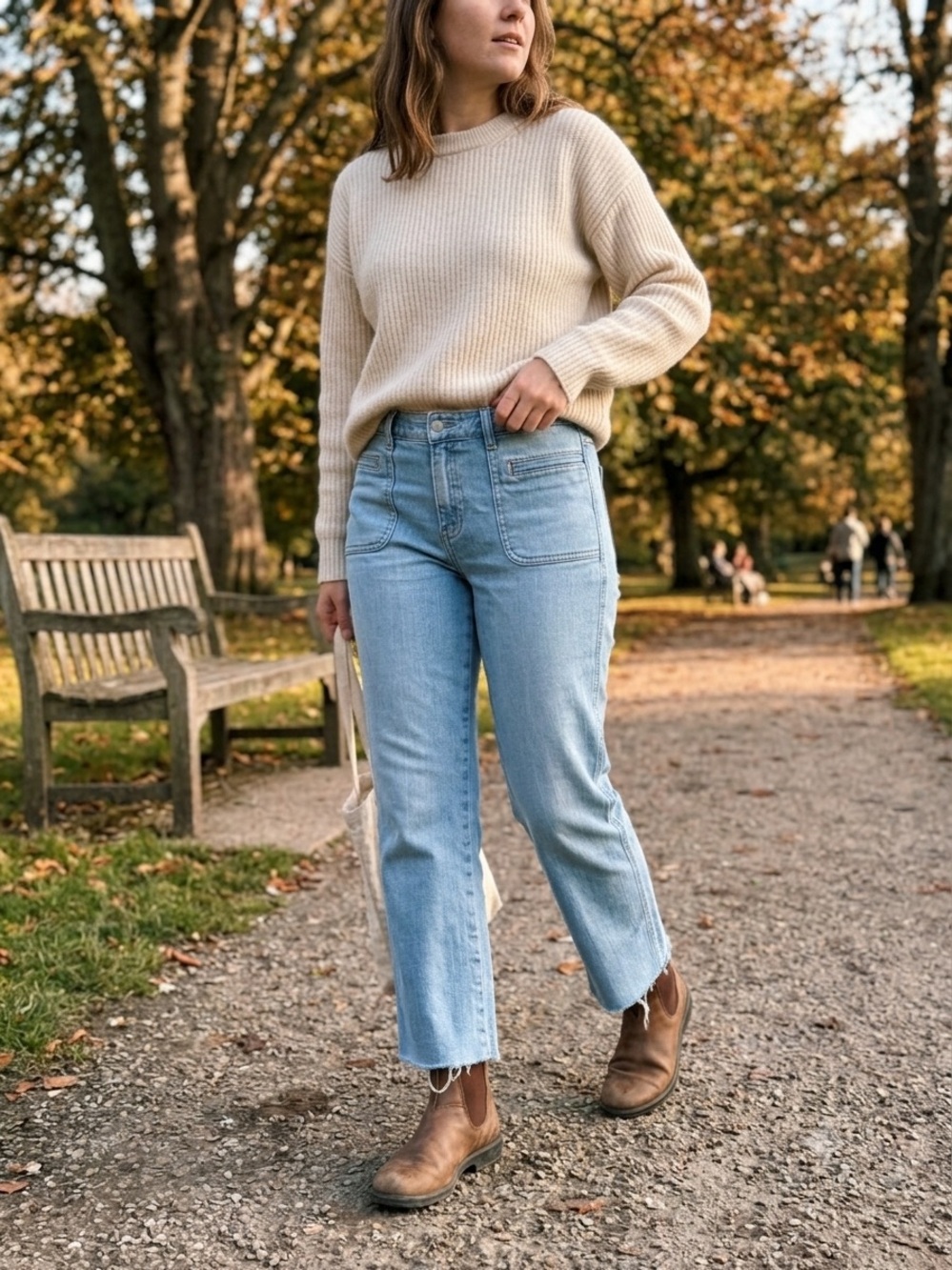 GAP Straight-Leg Women's Jeans in Light Blue Wash